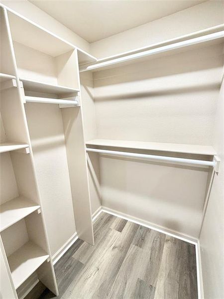 Spacious, unfurnished interior of a new home in , Gladewater (Image 20).