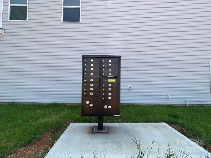 Neighborhood mailboxes