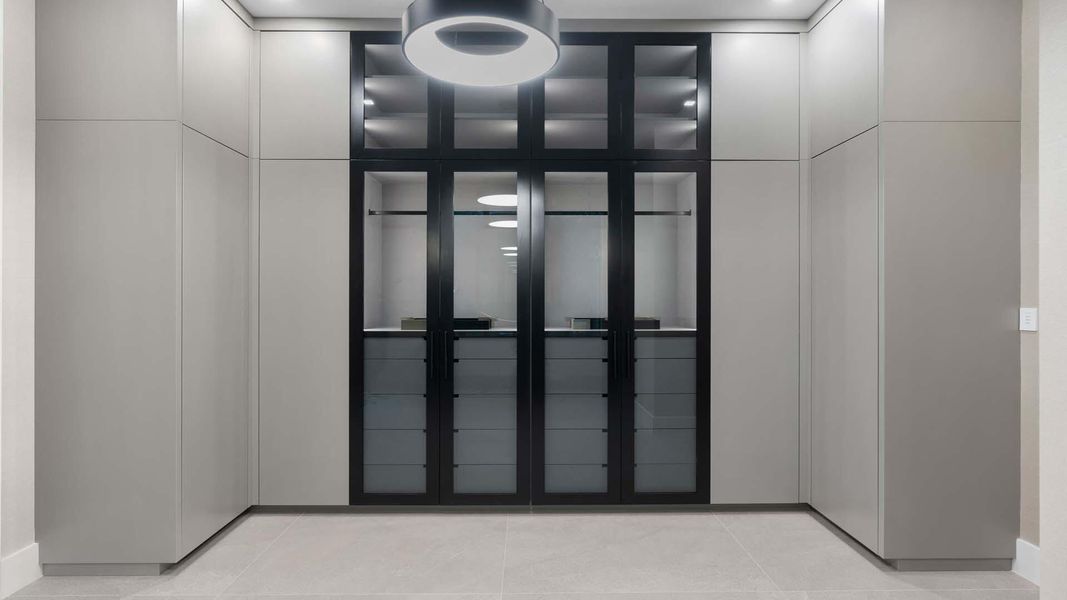 Spacious, unfurnished interior of a new home in , Boca Raton (Image 17).