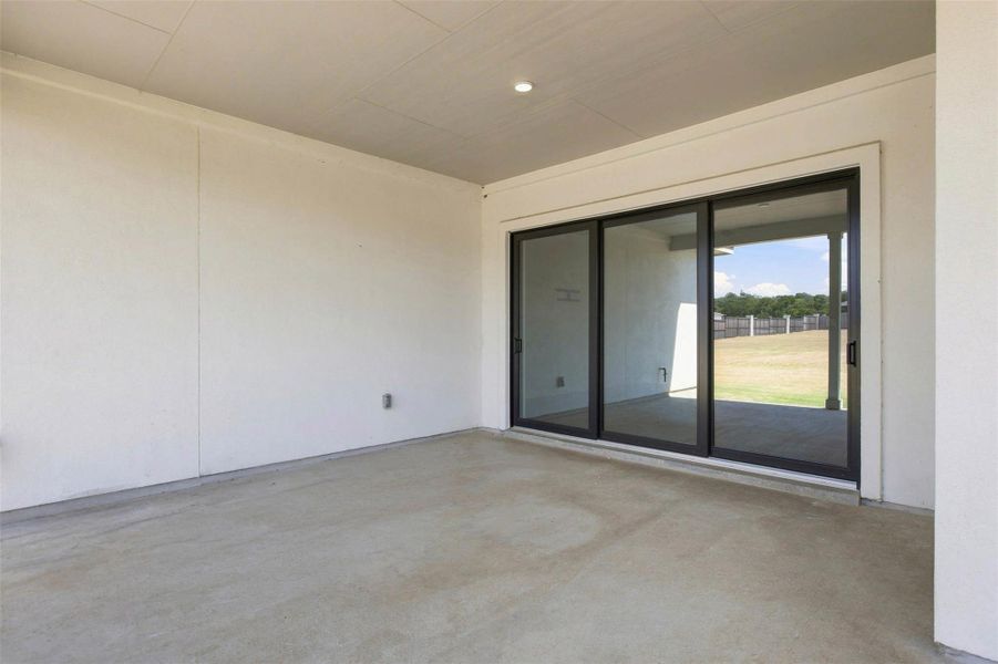 Exterior details and patio area of a home in Northfork, Liberty Hill (Image 24).
