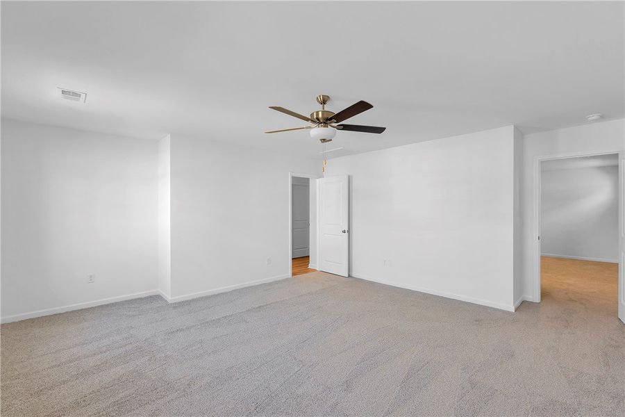 Spacious, unfurnished interior of a new home in Brownstone Park, Easley (Image 21).