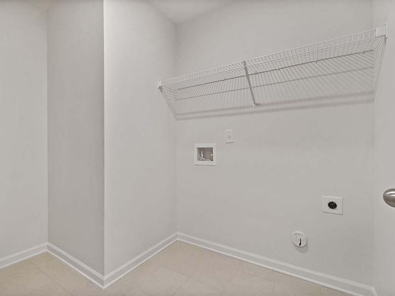 Spacious, unfurnished interior of a new home in Greyton Springs Place, Buford (Image 10). Spacious, unfurnished interior of a new home in Greyton Springs Place, Buford (Image 10).