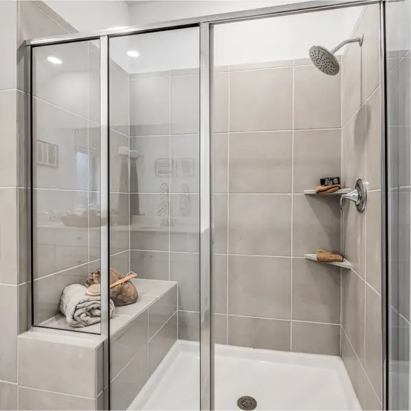 3534 Dashwood Owners Bath 3of3 F1 3534 Dashwood Owners Bath 3of3 F1