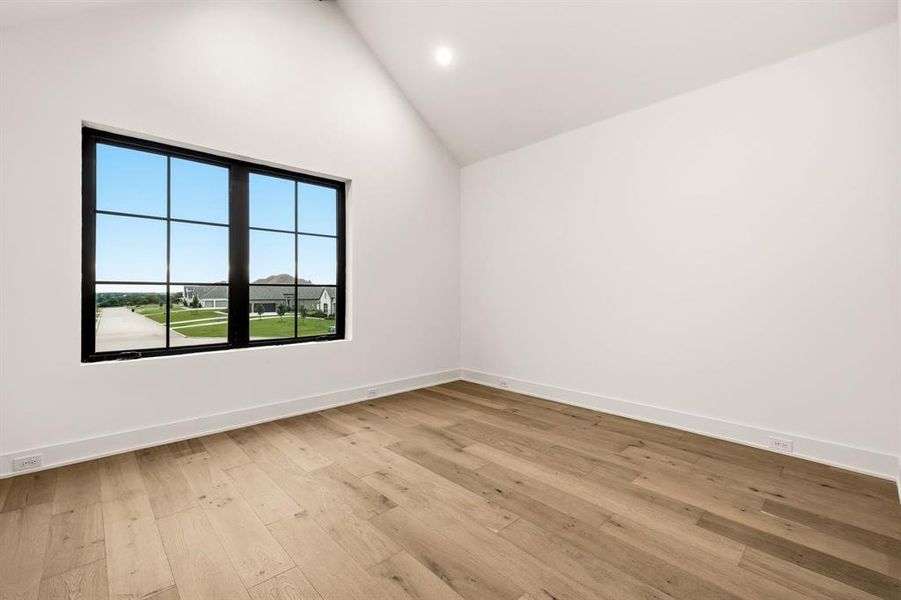 Spacious, unfurnished interior of a new home in , Weston (Image 32).