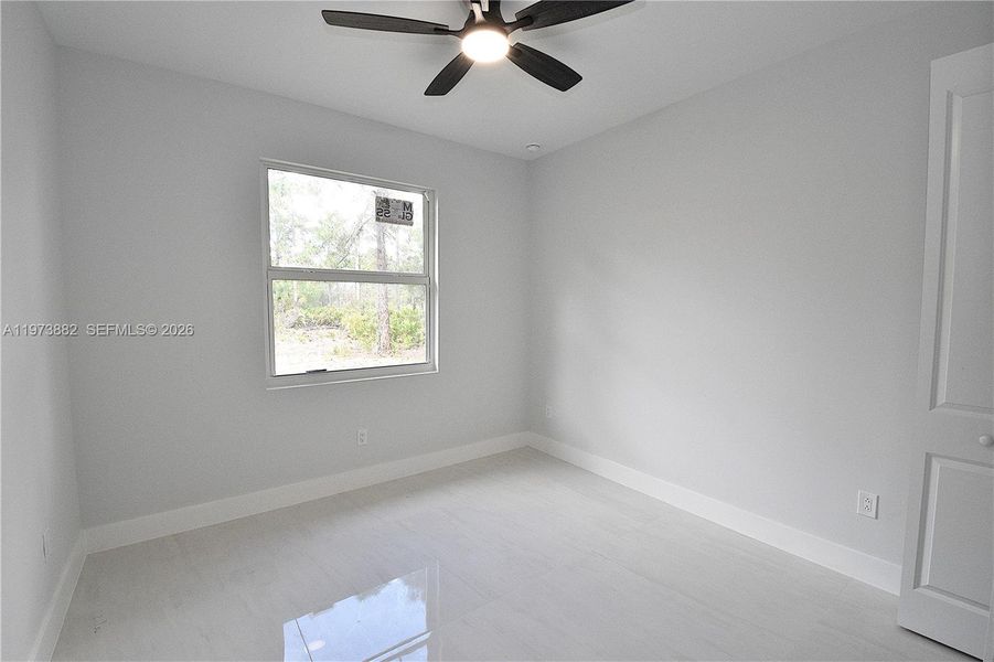 Spacious, unfurnished interior of a new home in , Lehigh Acres (Image 13).
