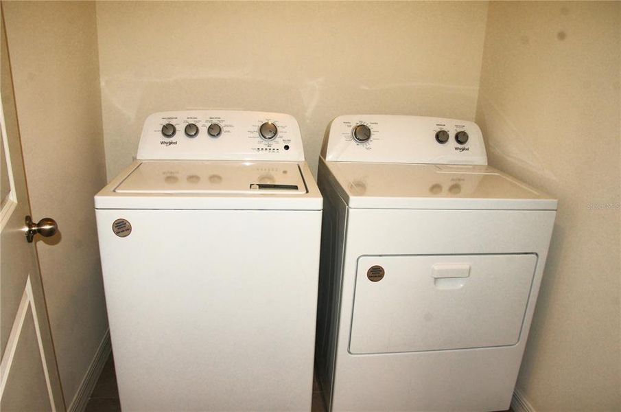 Image 21 of a home in Deer Path. Image 21 of a home in Deer Path.