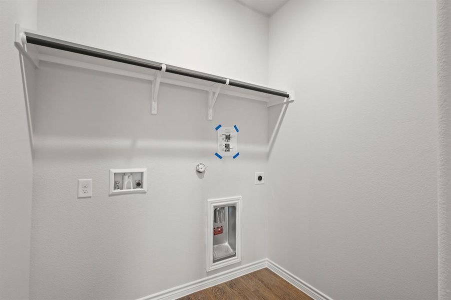 Image 15 of a home in Retreat at Fossil Creek. Image 15 of a home in Retreat at Fossil Creek.