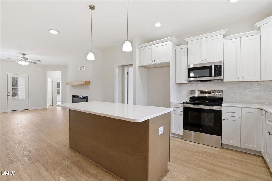 20-317 Creeks Edge Dr-20