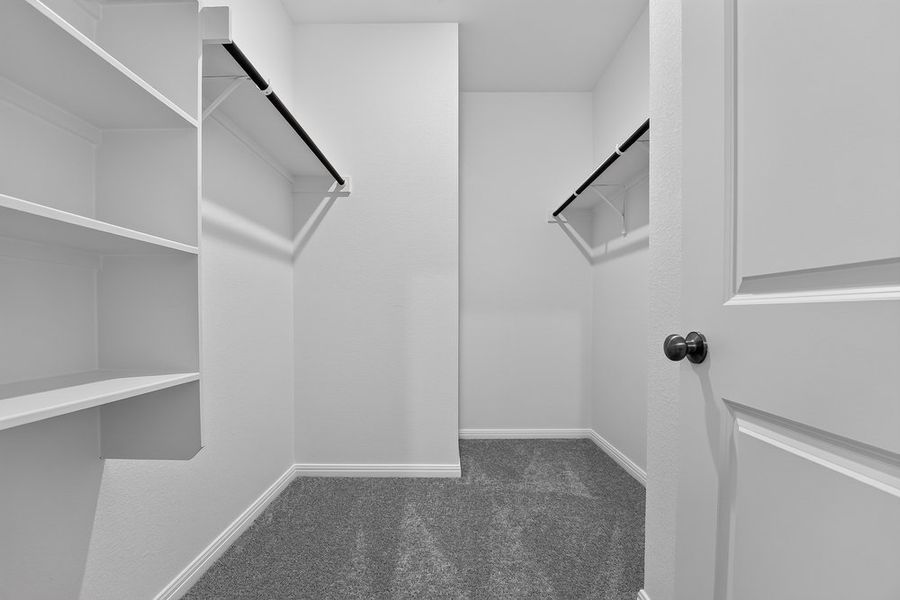 Spacious, unfurnished interior of a new home in Sunfield, Buda (Image 15). Spacious, unfurnished interior of a new home in Sunfield, Buda (Image 15).