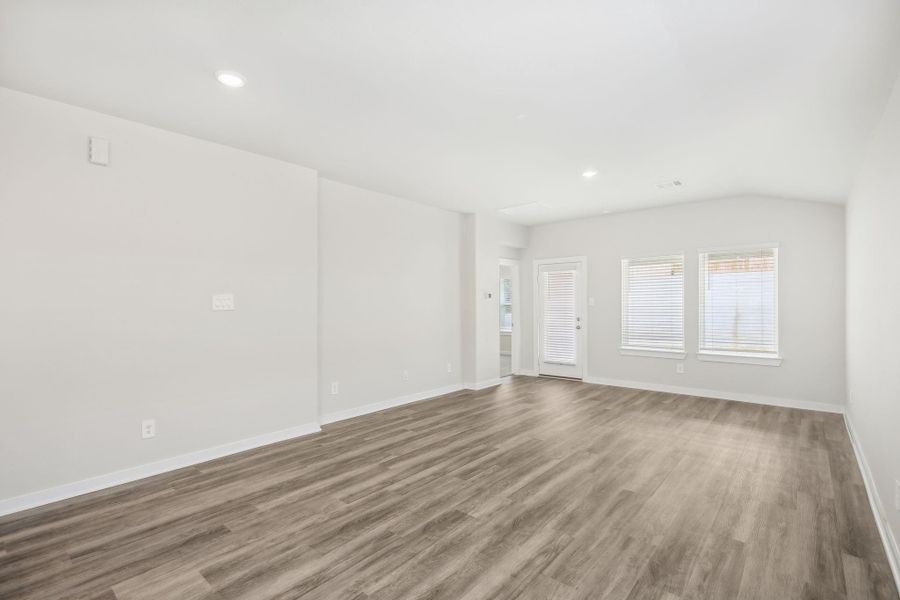 Photo is not of the actual home but is an inspirational photo of builder’s model home and may depict options, furnishings, and/or decorator features that are not included.