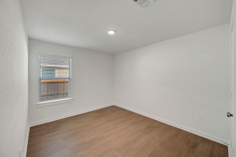 Spacious, unfurnished interior of a new home in Pinewood at Grand Texas, New Caney (Image 14). Spacious, unfurnished interior of a new home in Pinewood at Grand Texas, New Caney (Image 14).