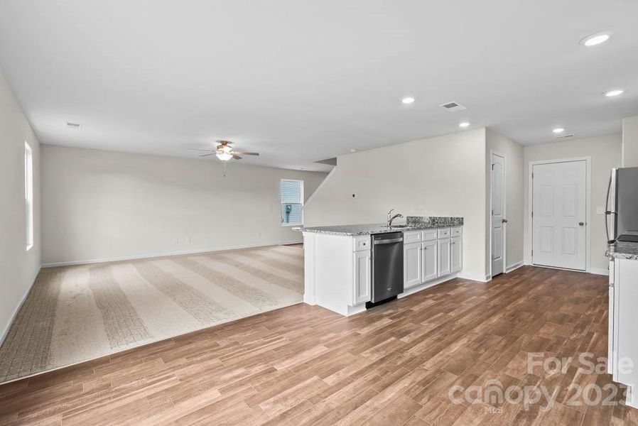 digital image similar digital image similar