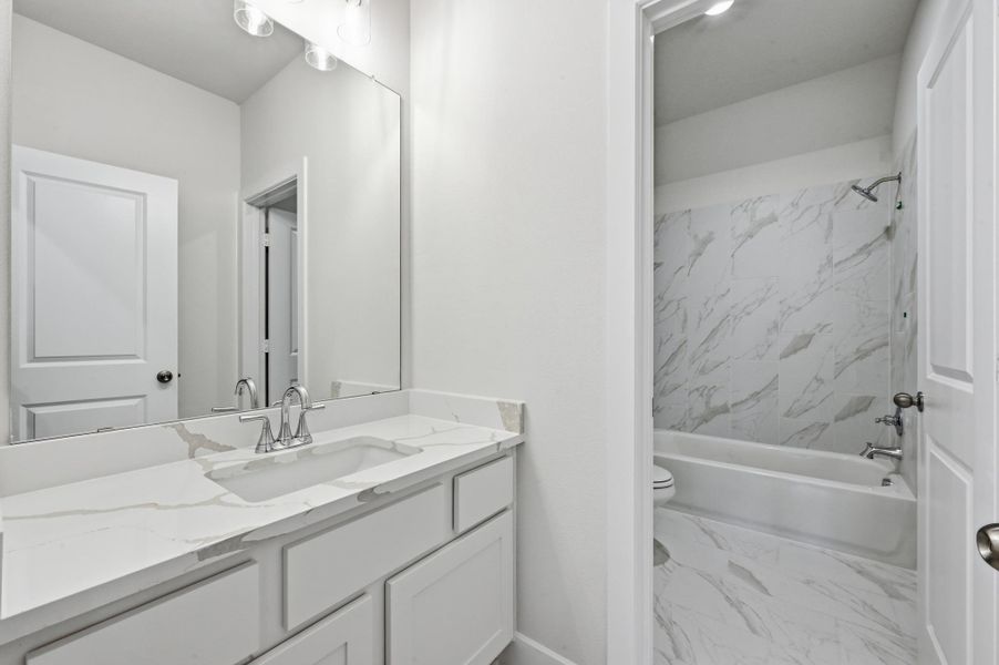 Furnished interior view inside a new home in Provence, Austin (Image 12).