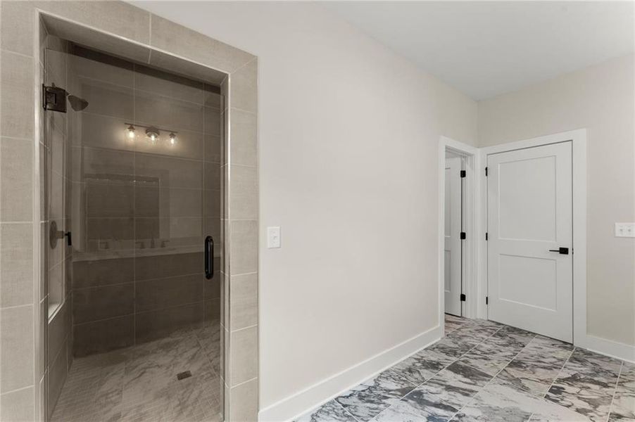 Spacious, unfurnished interior of a new home in West Town, Atlanta (Image 26). Spacious, unfurnished interior of a new home in West Town, Atlanta (Image 26).