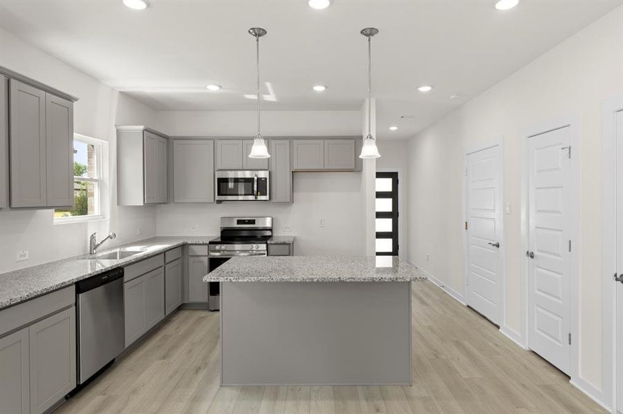 09. 1221 Anderson - Kitchen 09. 1221 Anderson - Kitchen