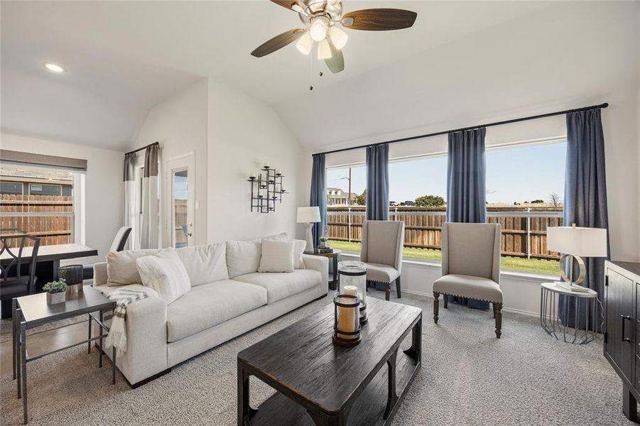 10.Chisholm Hills-Model-Concept 1912-Family Room2-Risewell Homes