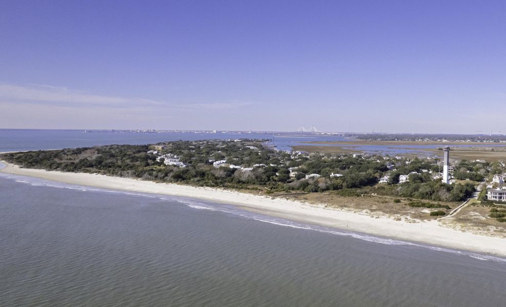 Image 9 of a home in . Image 9 of a home in .