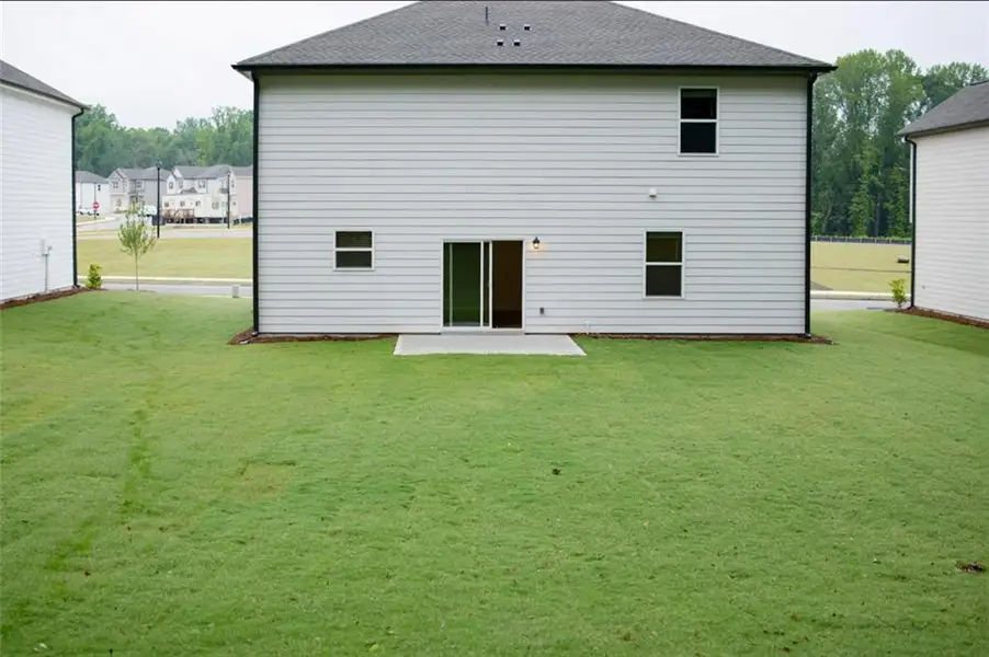 Exterior details and patio area of a home in , Jefferson (Image 4).