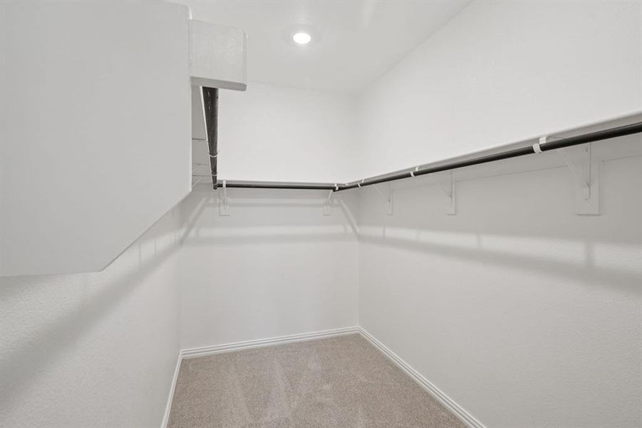 Photo is not of the actual home, but is an inspirational photo of builder’s model home and may depict options, furnishings, and/or decorator features that are not included.