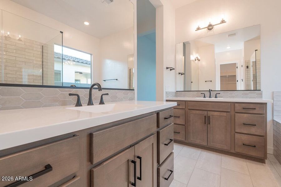 Tri Pointe Soleo 454 - Primary Bathroom-