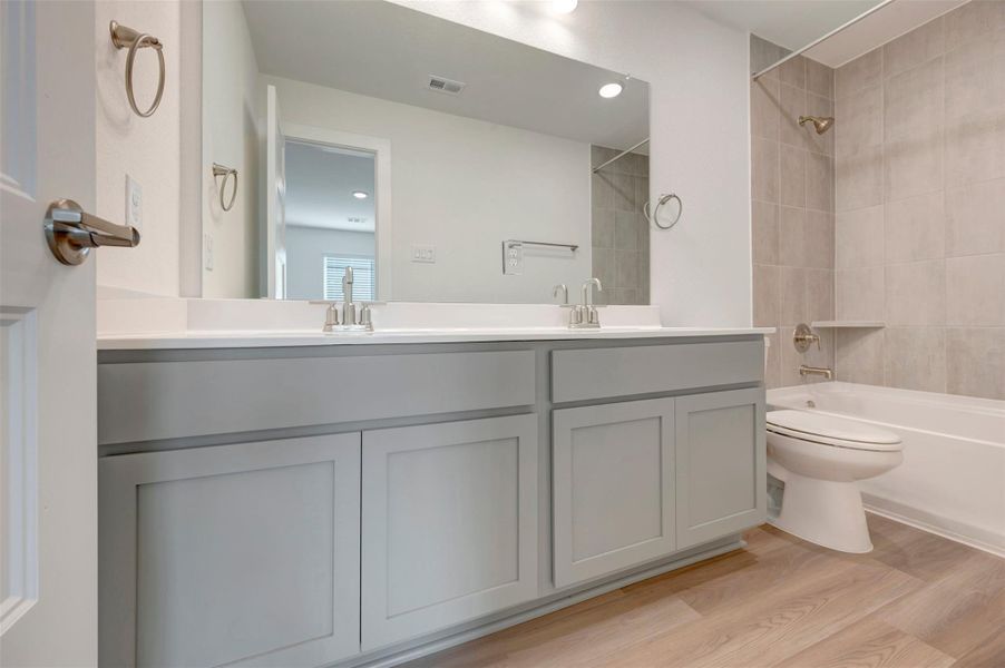 Furnished interior view inside a new home in Hallimore Ranch, Rosenberg (Image 5).