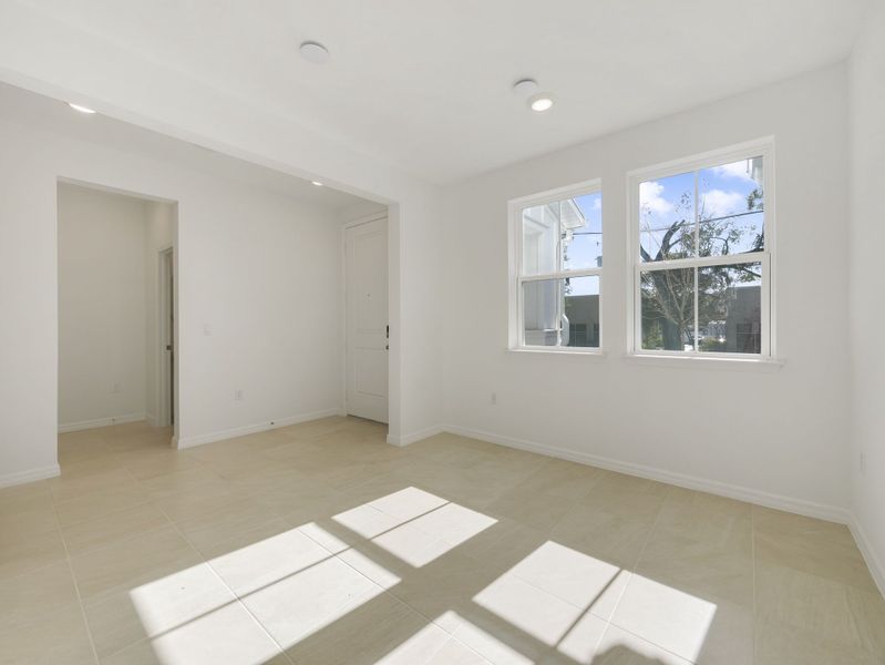 Spacious, unfurnished interior of a new home in Aulin Square, Oviedo (Image 23). Spacious, unfurnished interior of a new home in Aulin Square, Oviedo (Image 23).