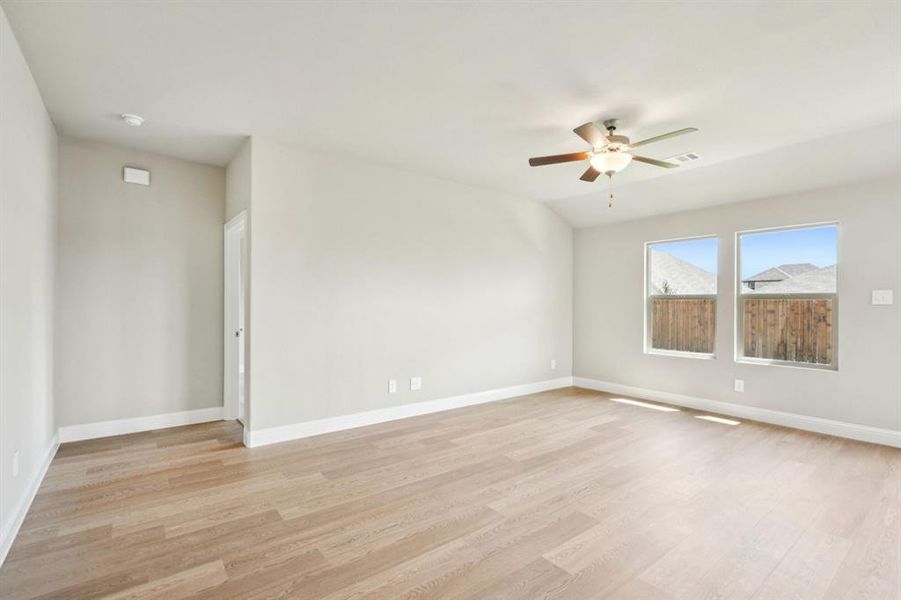 Photo is not of the actual home, but is an inspirational photo of builder’s model home and may depict options, furnishings, and/or decorator features that are not included.