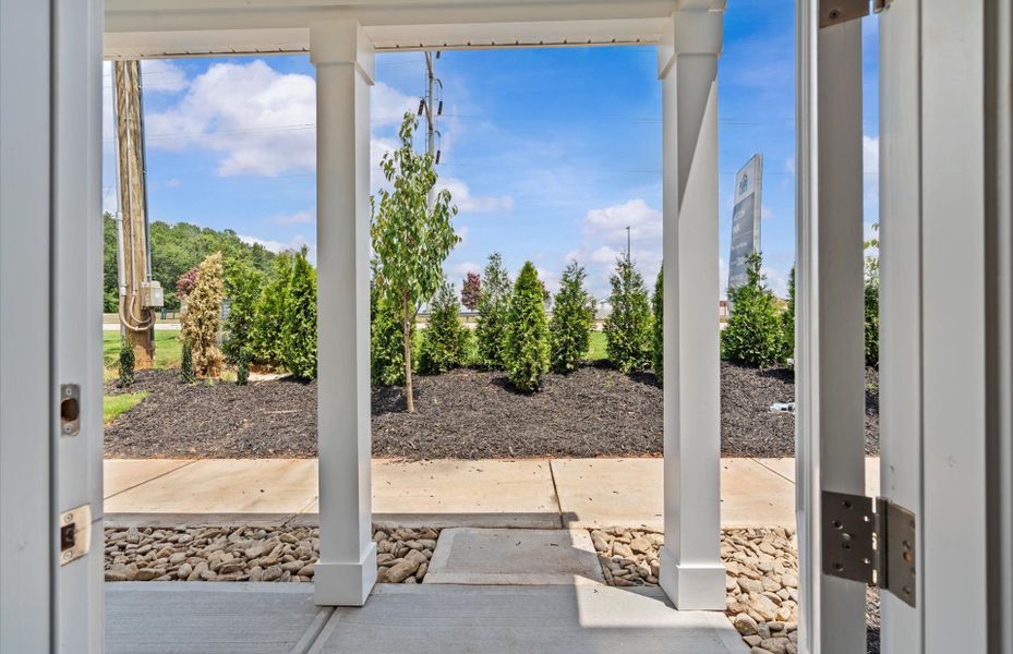 Exterior details and patio area of a home in Alston Park, Greenville (Image 4).