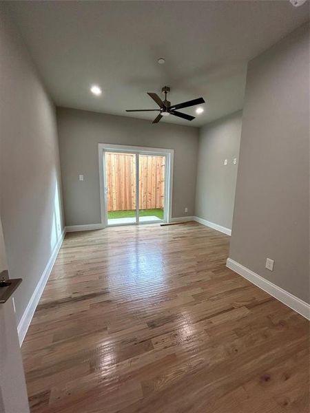 Spacious, unfurnished interior of a new home in , Dallas (Image 8).