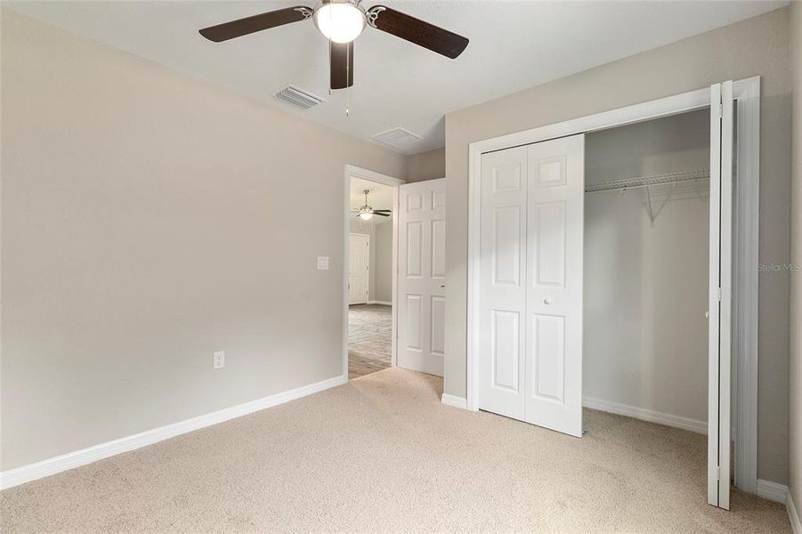 Spacious, unfurnished interior of a new home in , Dunnellon (Image 13).