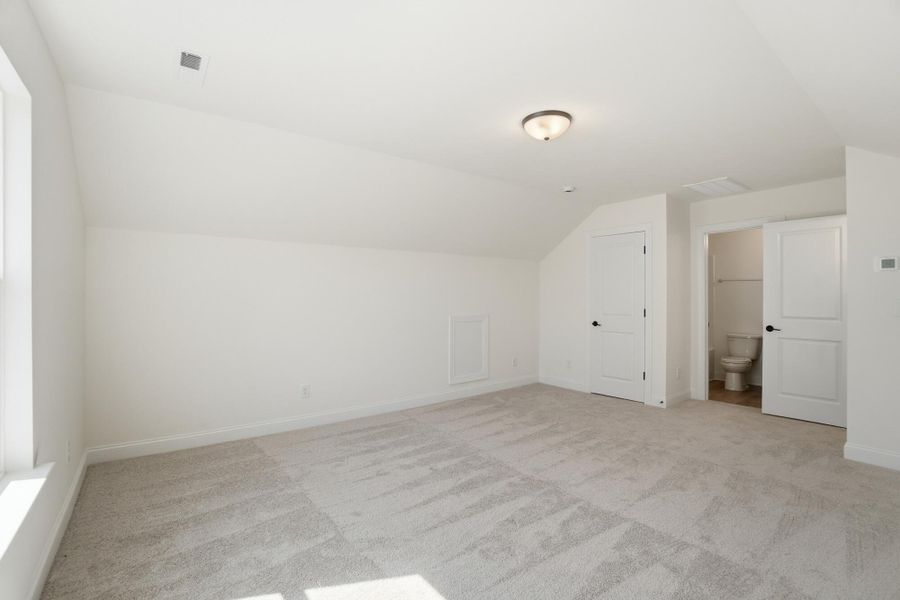 Spacious, unfurnished interior of a new home in Ashton Park, Monroe (Image 55). Spacious, unfurnished interior of a new home in Ashton Park, Monroe (Image 55).
