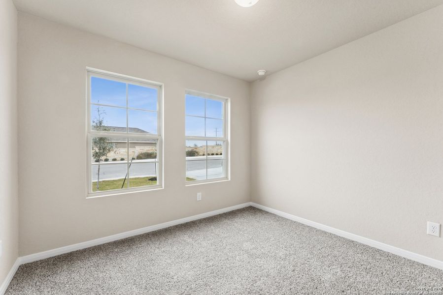 Spacious, unfurnished interior of a new home in Agave, San Antonio (Image 33).