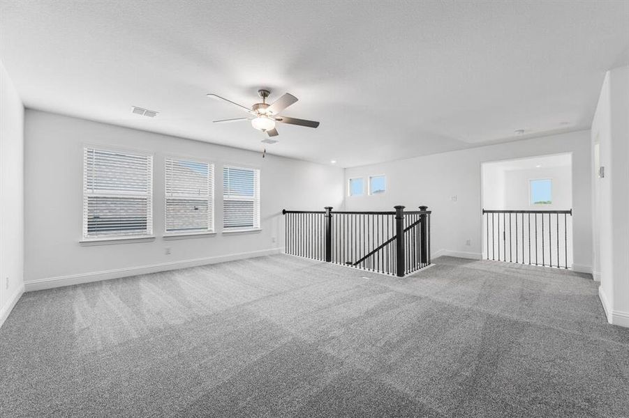 Spacious, unfurnished interior of a new home in South Oak 60s, Lakewood Village (Image 16). Spacious, unfurnished interior of a new home in South Oak 60s, Lakewood Village (Image 16).