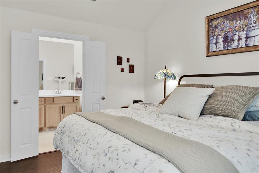 Furnished interior view inside a new home in , Sherman (Image 10).