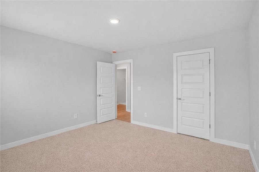 Spacious, unfurnished interior of a new home in , Villa Rica (Image 10).