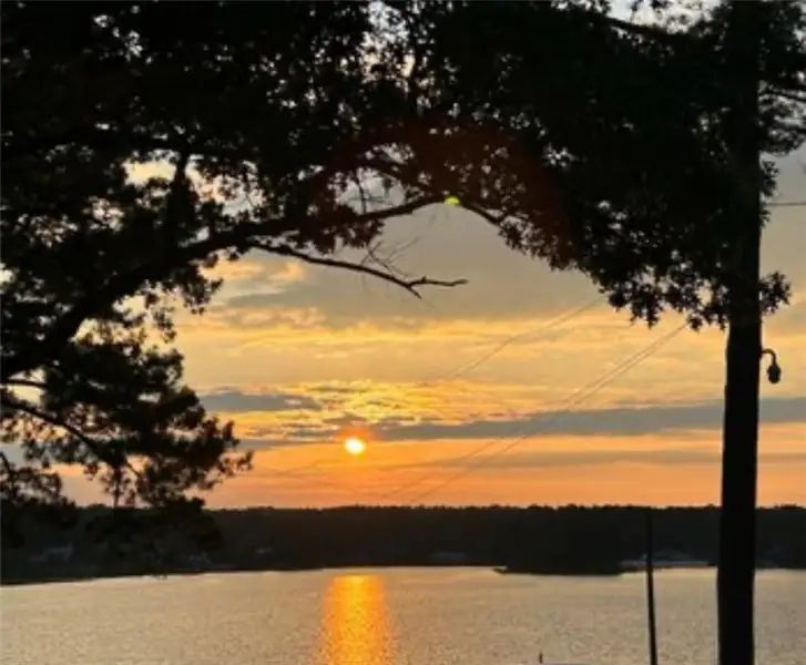 Natural landscape and outdoor views near  in Villa Rica (Image 4).