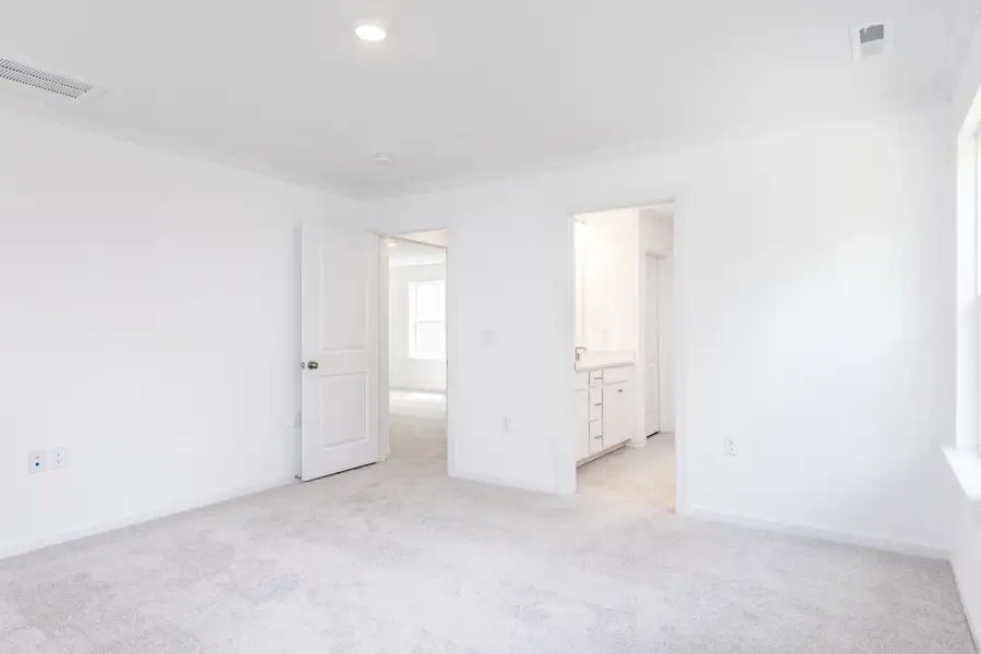 Spacious, unfurnished interior of a new home in Camden, Angier (Image 30).