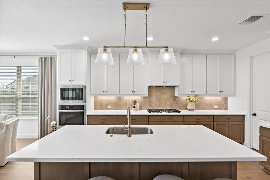 Furnished interior view inside a new home in , Bryan (Image 28).