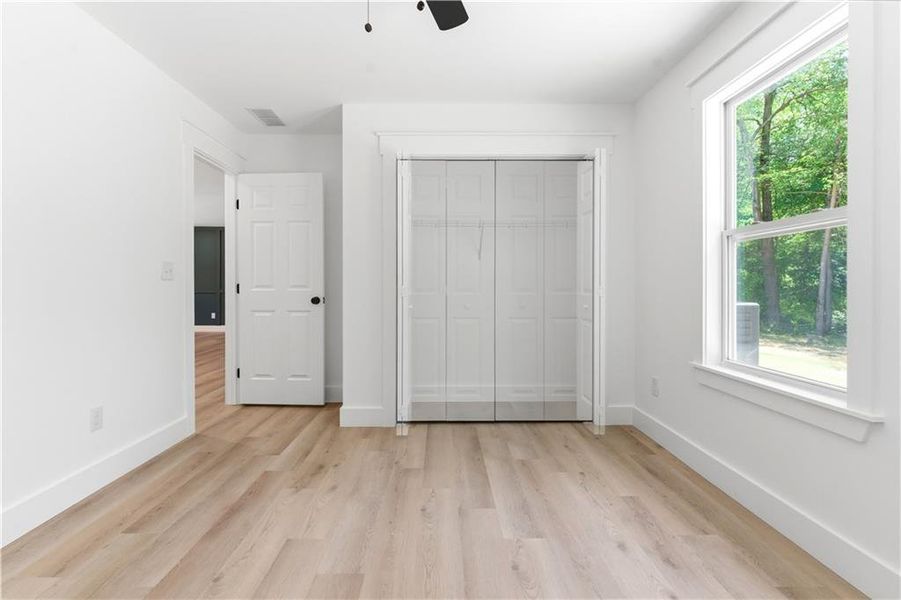 Spacious, unfurnished interior of a new home in , Cartersville (Image 22).