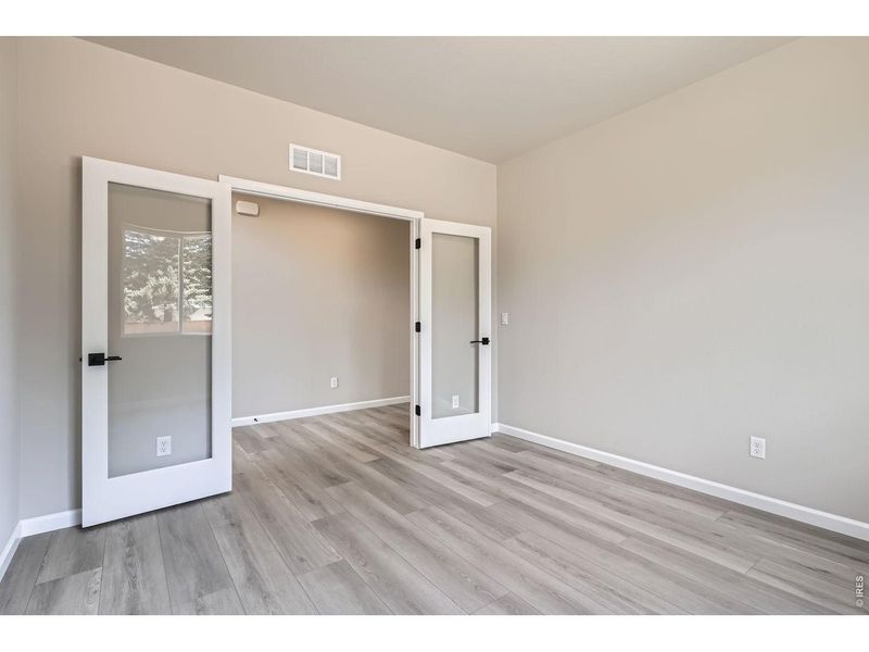 Spacious, unfurnished interior of a new home in Farmstead, Berthoud (Image 47).