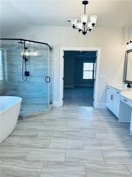 Image 37 of a home in Sierra Lake. Image 37 of a home in Sierra Lake.