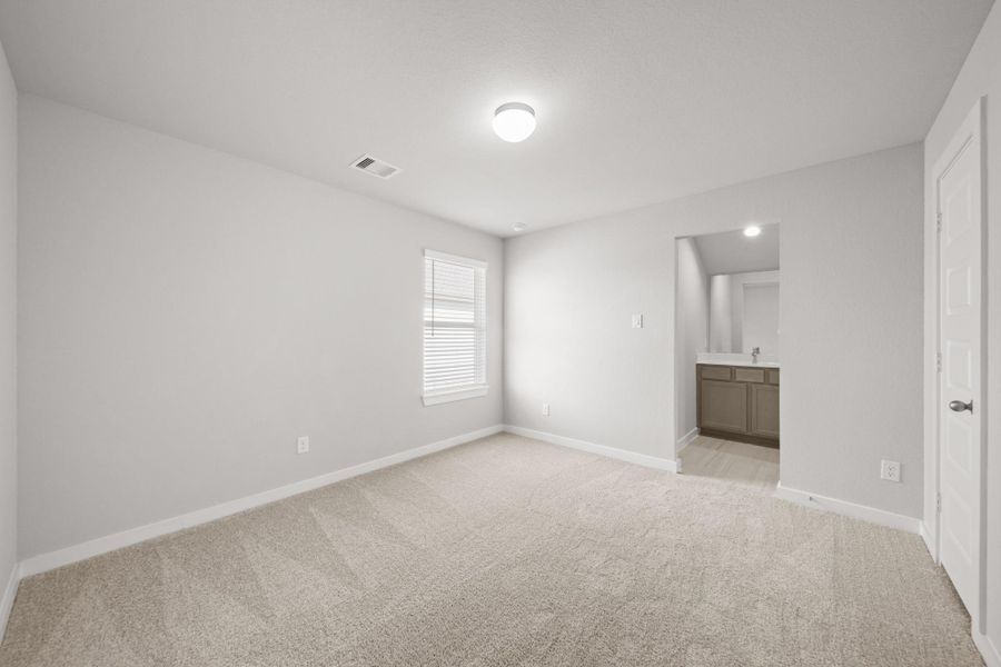 Spacious, unfurnished interior of a new home in Beacon Hill, Waller (Image 14). Spacious, unfurnished interior of a new home in Beacon Hill, Waller (Image 14).