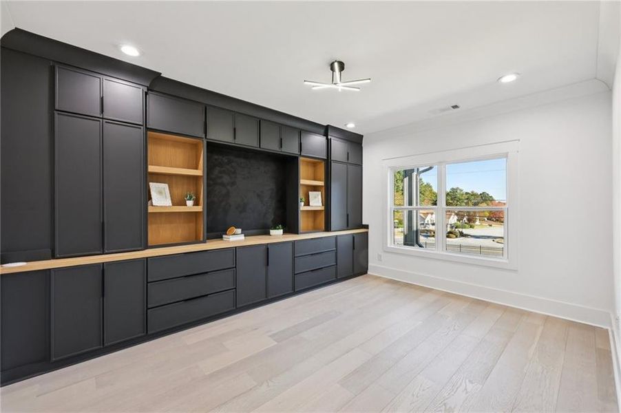 Image 37 of a home in .