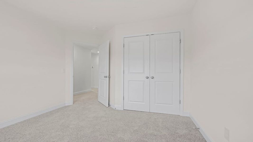 Spacious, unfurnished interior of a new home in Rutledge Estates, Woodruff (Image 29).