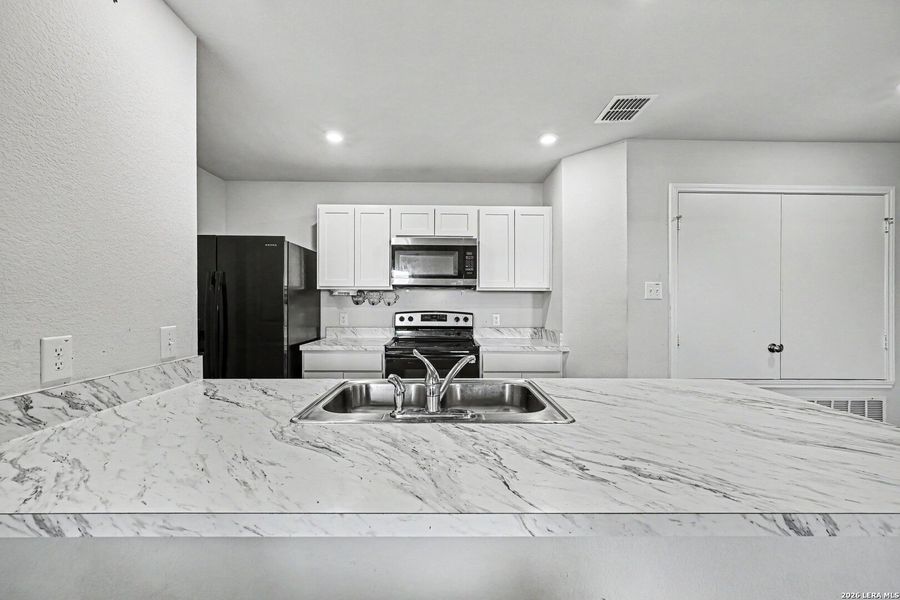 Furnished interior view inside a new home in Walnut Bend, Seguin (Image 7).