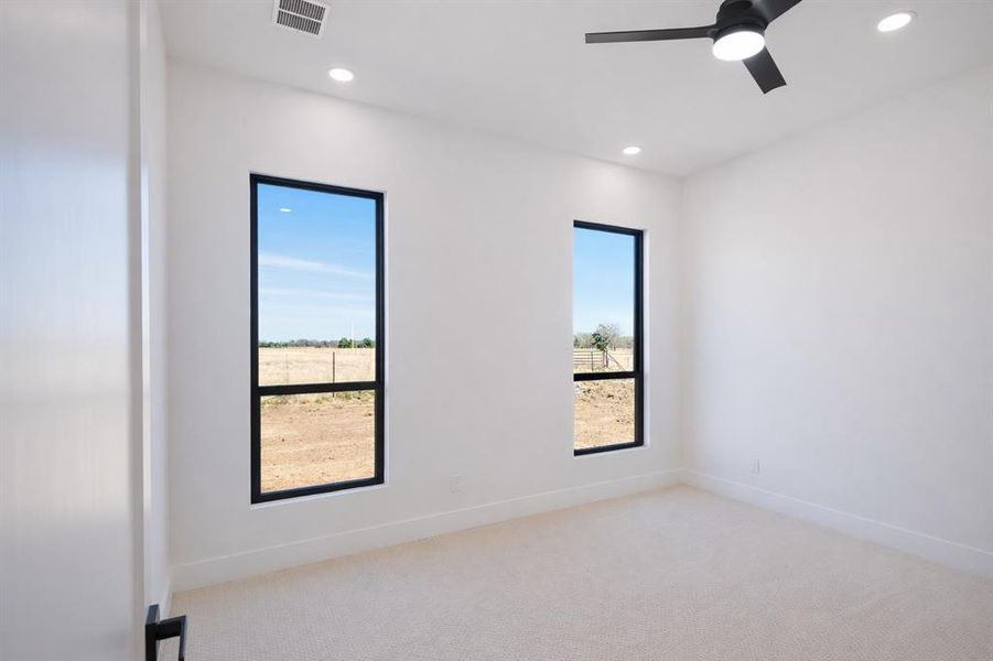 Spacious, unfurnished interior of a new home in , Pottsboro (Image 26).