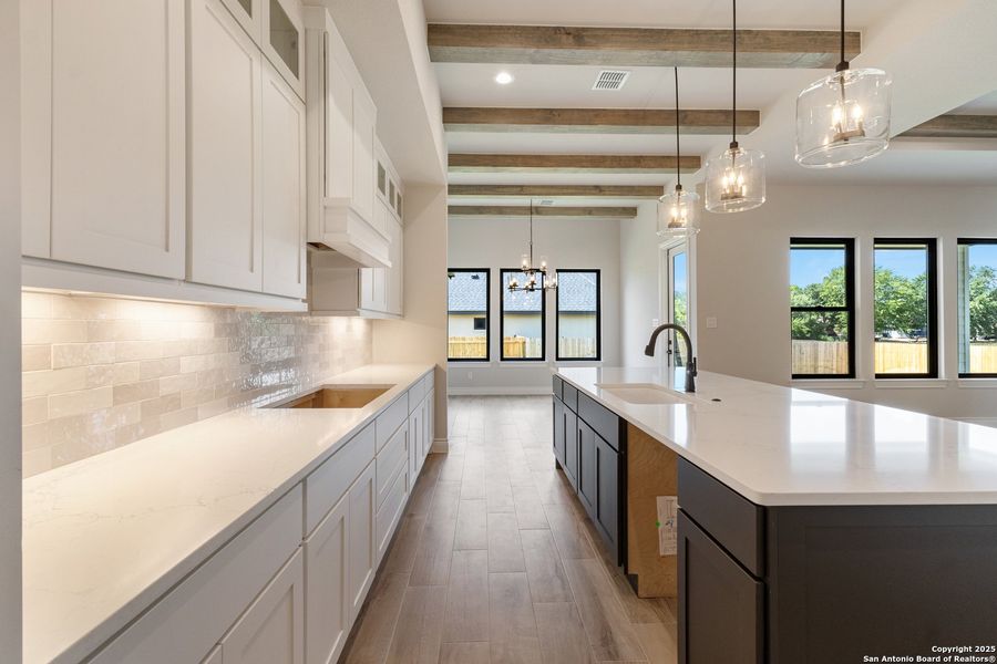 Image 35 of a home in .