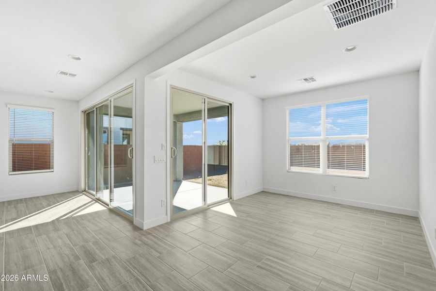 17145 W Sweet Iron Pass ~ Ready Now!