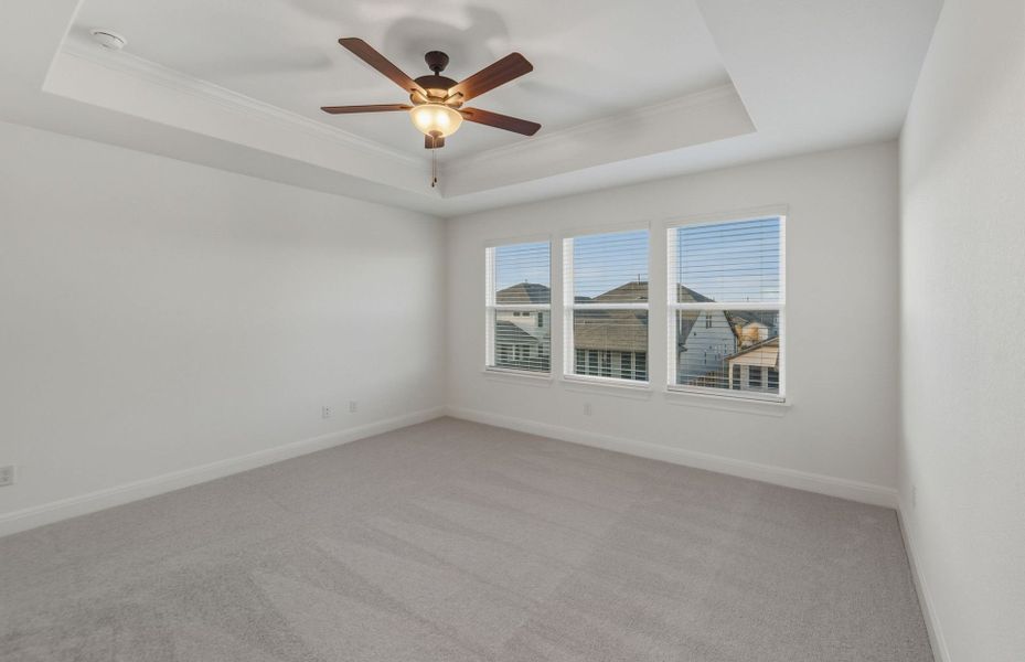 Spacious, unfurnished interior of a new home in Horizon Lake, Leander (Image 21).