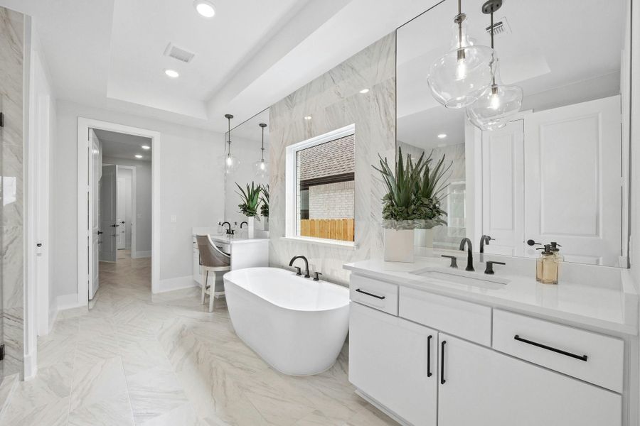 Furnished interior view inside a new home in Candela, Richmond (Image 21).